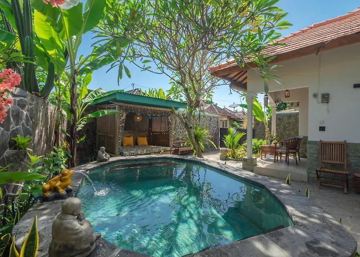 Rumah Kristal Near Vakantiehuis Lovina
